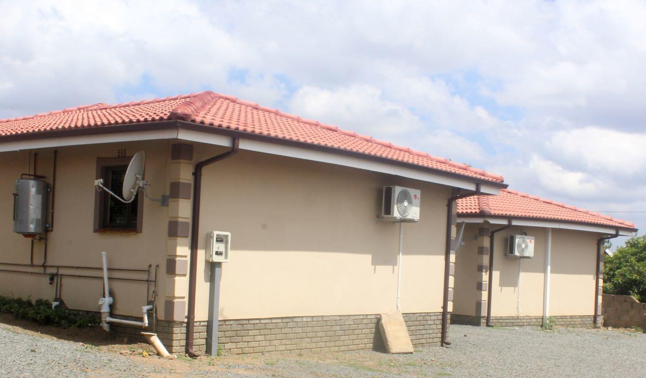 Mbopha Guest House Ulundi Экстерьер фото